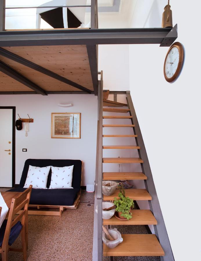 Pesto Guest House Genoa Bagian luar foto